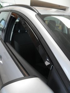 Ford Focus légterelő pár első ablakra, 2db