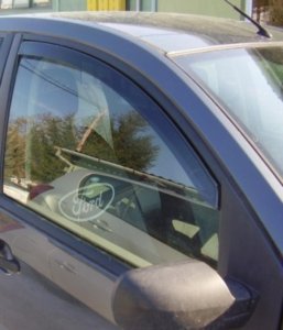 Ford Fusion légterelő pár első ablakra, 2db