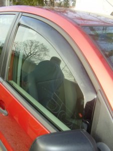 Ford Fiesta légterelő szett első + hátsó ablakra, 4db