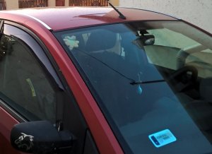 Ford Fiesta légterelő pár első ablakra, 2db