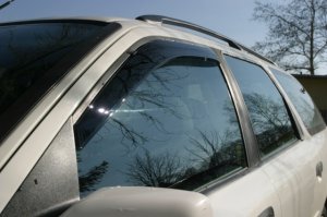 Ford Mondeo légterelő pár első ablakra, 2db