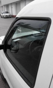 Opel Combo D légterelő pár első ablakra, 2db