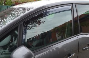 Opel Meriva légterelő pár első ablakra, 2db