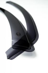 Renault Express légterelő pár első ablakra, 2db