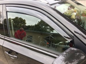 Suzuki Vitara légterelő pár első ablakra, 2db