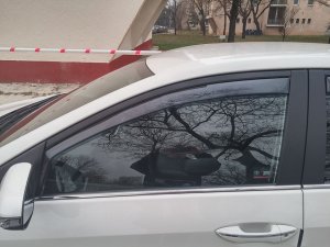 Toyota Corolla E160; E170 légterelő pár első ablakra, 2db