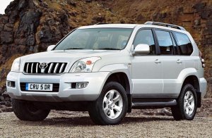 Toyota Land Cruiser J120 légterelő pár első ablakra, 2db
